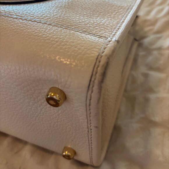 Authentic Coach Dempsey small Tote Bag w/ removable crossbody strap - Picture 4 of 9